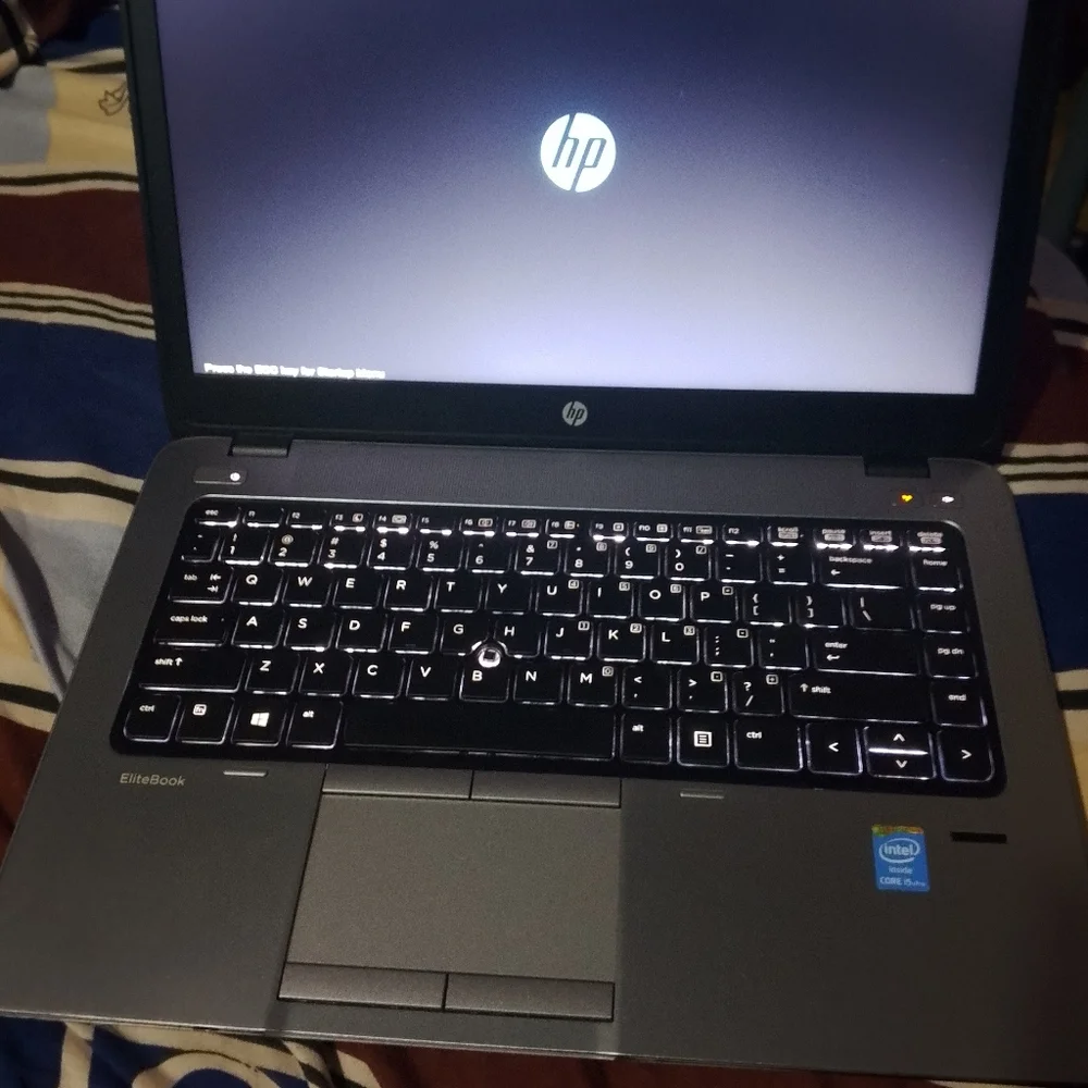 Selling a Computer with Core i5, 700GB HDD, and 8GB RAM